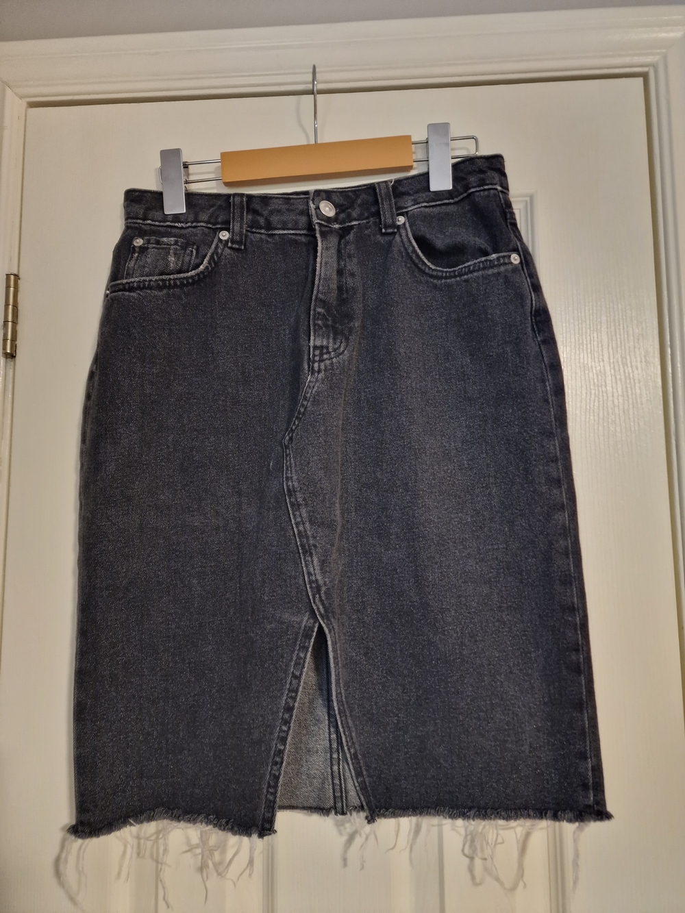 H&M Black Distressed Pencil Denim Skirt with Front Slit